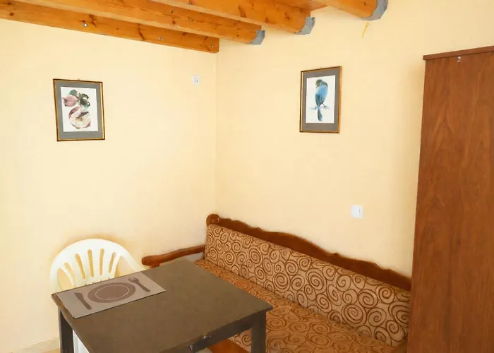 Passion - Seaview Near Monemvasia Fogadó *